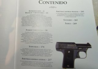 Libro  Ilustrado de Armas de Fuego. Gran formato