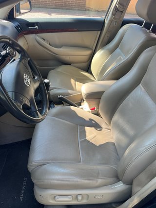 Toyota Avensis 2005