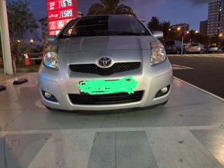 Toyota Yaris 2012