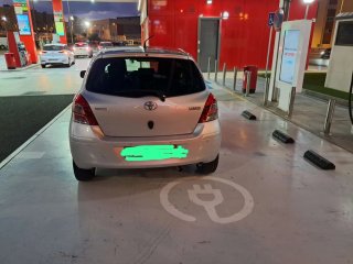 Toyota Yaris 2012
