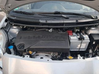 Toyota Yaris 2012