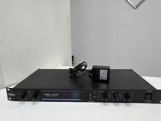 Crossover Yamaha REV100