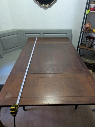 Mesa de Comedor de Madera Maciza