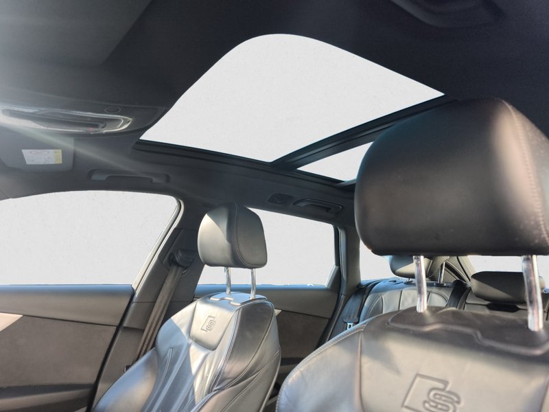 Audi A4 2016, foto 12