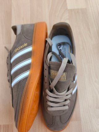 Zapatillas Adidas Spezial Marrones