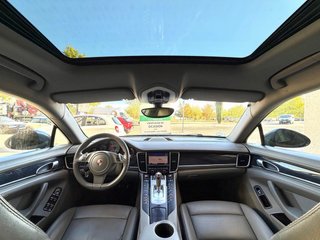 Porsche Panamera 2012, Muchas Extras, Etiqueta C .
