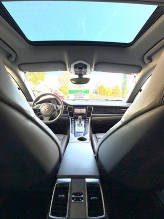 Porsche Panamera 2012, Muchas Extras, Etiqueta C .