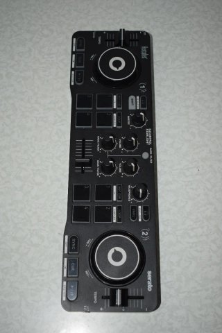 Mesa de mezclas DJ Hercules DJControl Starlight