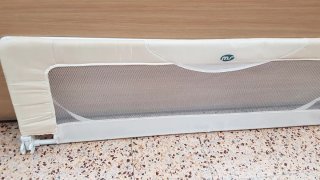 Barandilla de seguridad para cama