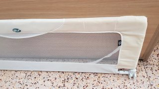 Barandilla de seguridad para cama