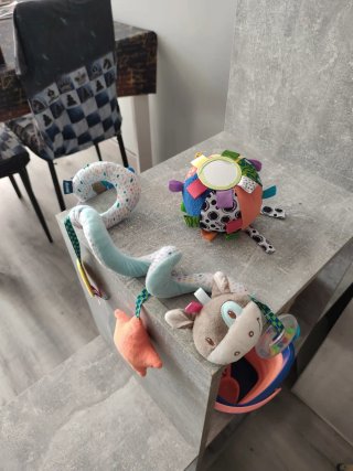 Juguetes para coche de bebé