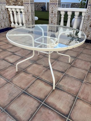Set de Mesa y 4 Sillas de Jardín