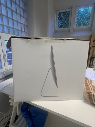 iMac 21.5 2017 i5 8GB + Teclado/Ratón