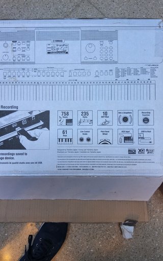 Yamaha PSR E463 Teclado