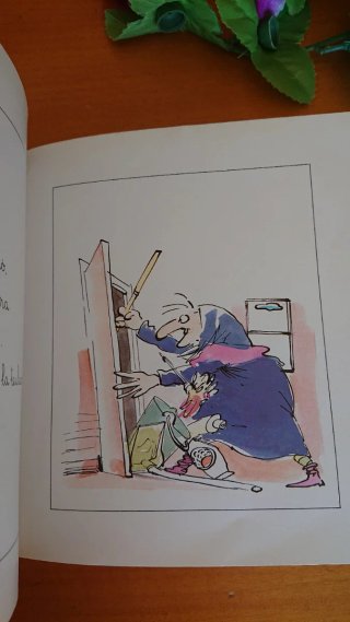 La bruixa endreçada (La Sirena) (Catalan Edition)