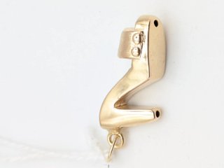 Colgante zapato tacón oro 18k