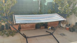 Hamaca con soporte de tela y madera