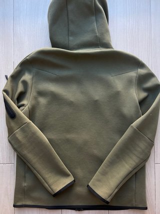 Chaqueta Nike Tech Fleece.
