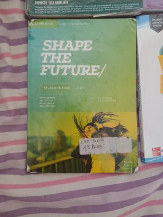 Lote de libros de 1° de Bachillerato de Sociales
