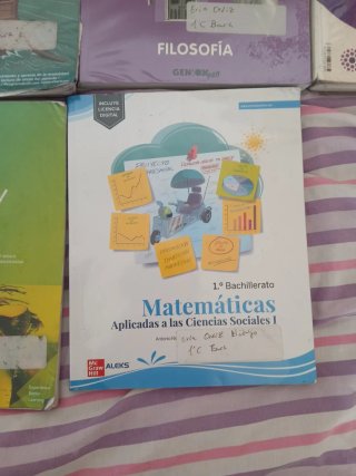 Lote de libros de 1° de Bachillerato de Sociales