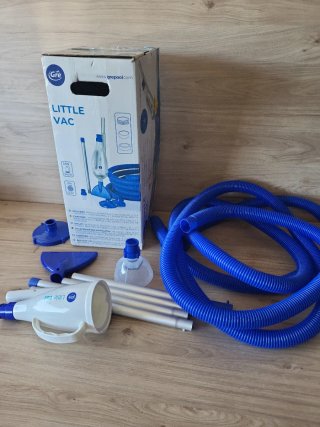 Limpiafondos Gre Little Vac 08011A