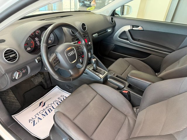 Audi A3 1.6 TDI 105cv Ambiente