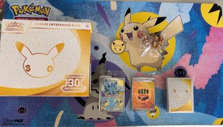 Caja Entrenador Élite Pokémon 30 Aniversario