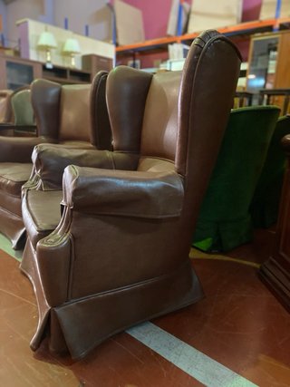 2 Butacas de Piel Marrón