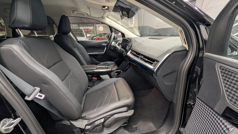 BMW Serie 2 Active Tourer 218i (U06) 2024, foto 22