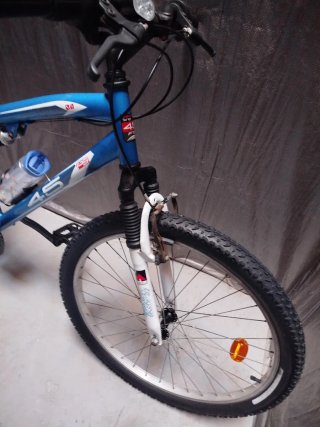Bicicleta Geometry F5 R26 Azul Paseo talla M