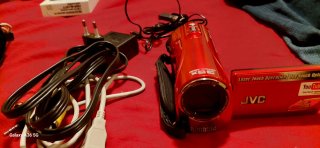 Cámara de vídeo JVC Everio Roja
