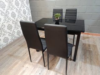 Mesa Cristal Templado + 4 Sillas Polipiel