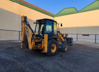 Retroexcavadora JCB 3CX (2018)