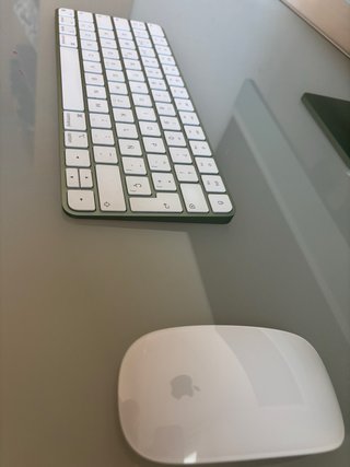 iMac Apple Verde y Blanco Nuevo