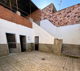 Casa pareada en venta en El Poblado - Abulagar en Puertollano