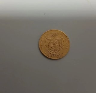 Moneta d'oro da 40 Reales con effigie di Elisabetta II