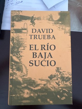 El río baja sucio