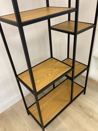 Estantería de Metal y Madera. Negro y roble