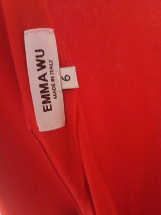 Traje de gitana rojo para niña