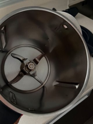 Thermomix TM31 con libros originales y accesorios