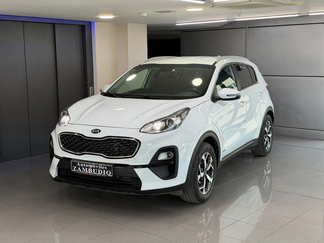 Kia Sportage 1.6 MHEV Business 100kW (136CV) 4x4