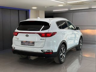 Kia Sportage 1.6 MHEV Business 100kW (136CV) 4x4