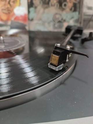 Tocadiscos Yamaha japonés