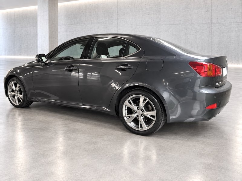 Lexus IS 220d Sport 2009, foto 11