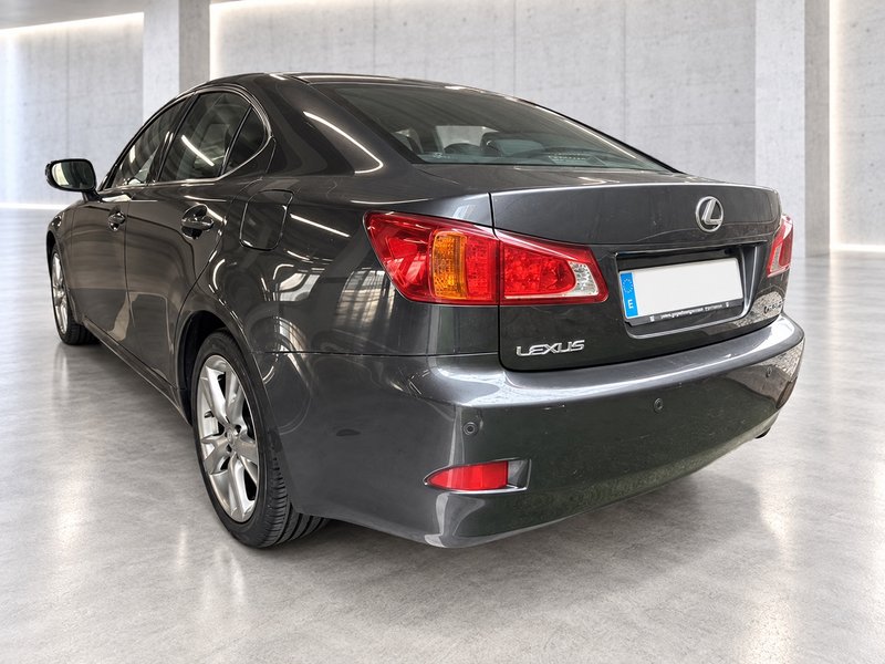 Lexus IS 220d Sport 2009, foto 10