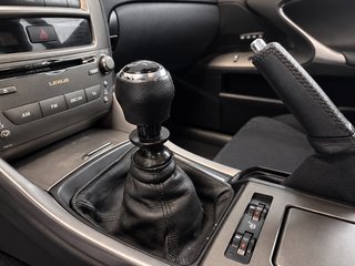 Lexus IS220d 177cv. Sport 2009