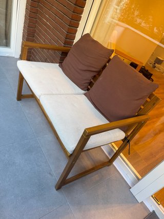 Banco de madera IKEA para exterior