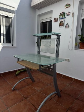 Escritorio Vintage con Estante Superior
