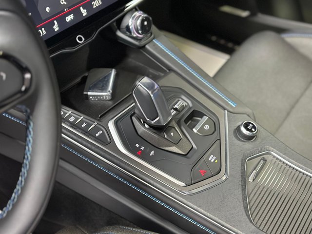 Lynk & Co 01 1.5 PHEV 6.6kW