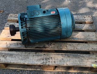 Motor brida ABB 30cv
